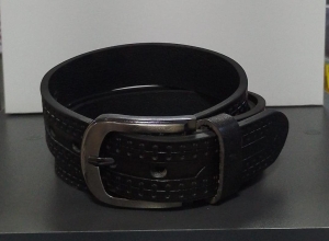 CORREA GRUNTS NEGRO GRAVADO 33MM
