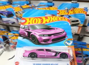 20 DODGE CHARGER HELLCAT