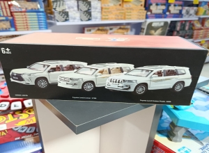 MERCEDES BENZ METAL FUNDIDO ESCALA 1:24