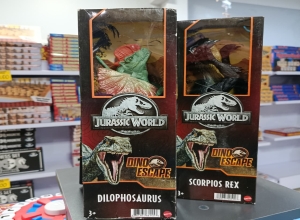 DINO ESCAPE JURASSIC WORLD