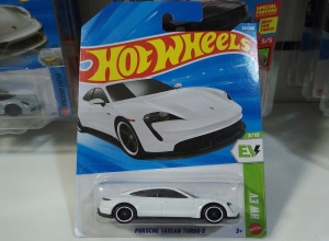 PORSCHE TAYCAN TURBO S BLANCO