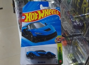 MCLAREN W1 AZUL