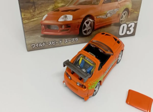 TOYOTA SUPRA NARANJA TOMICA