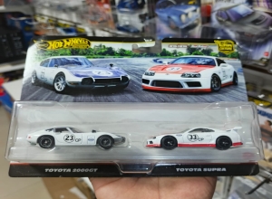 DUO TOYOTA 2000GT Y SUPRA