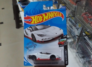 16 LAMBORGUINI CENTENARIO ROADSTER BLANCO