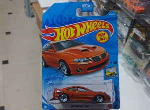 06 PONTIAC GTO NARANJA 2020