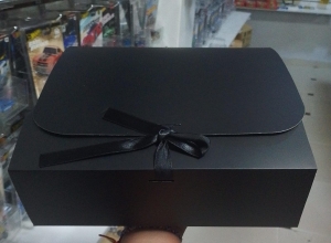 CAJA PARA REGALO EN COLOR NEGRO