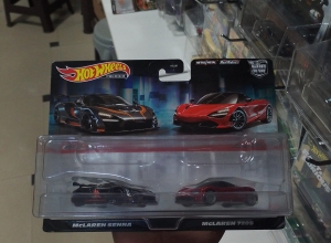 DUO MCLAREN SENNA Y MCLAREN 720S