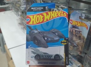 BATMAN FOREVER BATMOBILE PLOMO