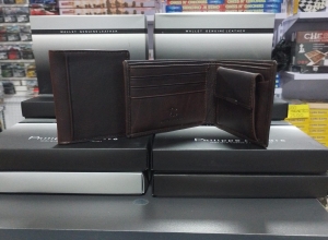 BILLETERA PHILIPPE ANDRE 2 CUERPOS PLACA