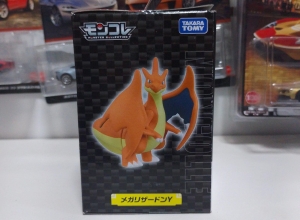 TOMICA POKEMON MONCOLLE MEGA CHARIZARD