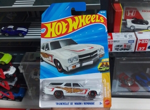 70 CHEVELLE SS WAGON REMORQUE BLANCO