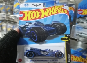 BATMAN ARKHAM AZUL 2021