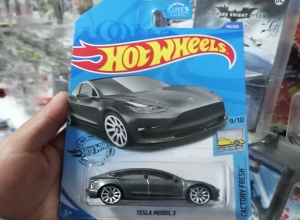 TESLA MODEL 3 PLOMO 2017
