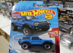21 FORD BRONCO AZUL