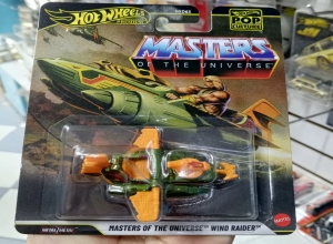 MASTERS OF THE UNIVERSE WIND RAIDER PREMIUM