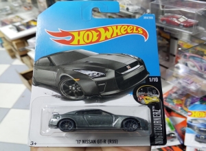 17 NISSAN GT-R (R35) PLOMO 2015