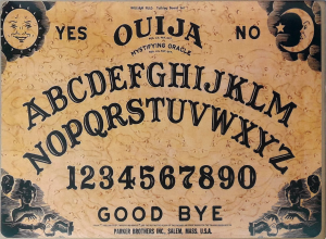 JUEGO DE MESA OUIJA VINTAJE