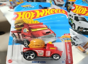 CARRO HW BASICO