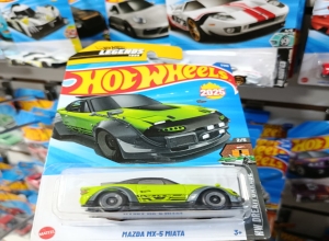 MAZDA MX-5 MIATA