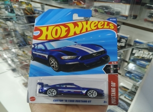 CUSTOM 18 FORD MUSTANG GT